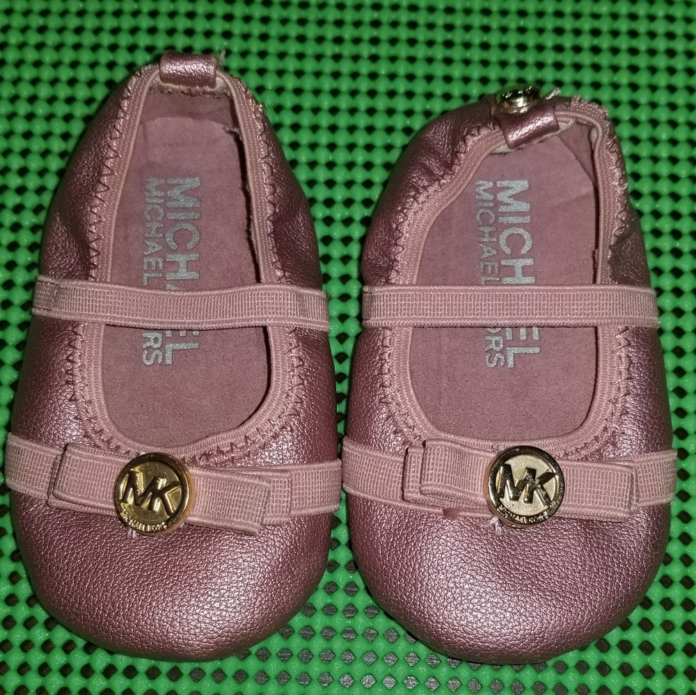 Michael kors baby pink shoes